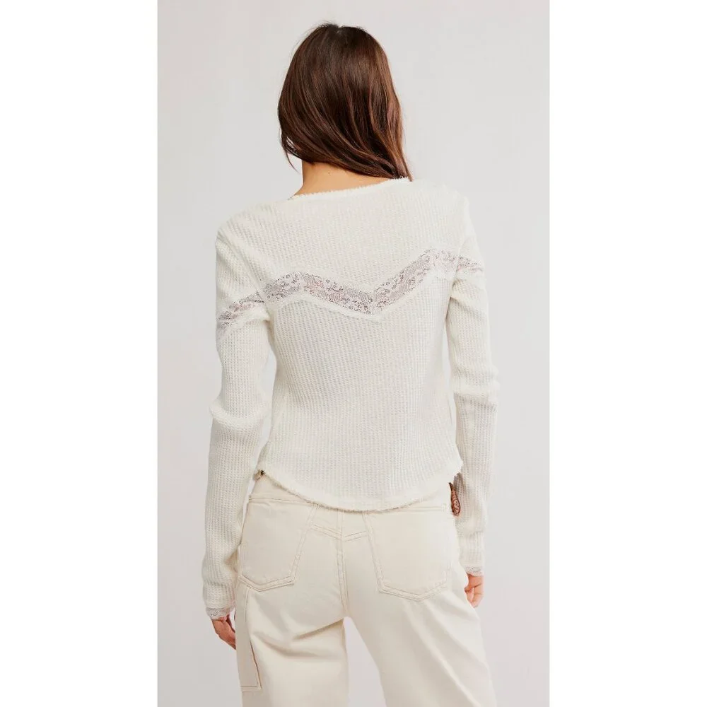 FREE PEOPLE Let's Party Cardi / Clean Ivory